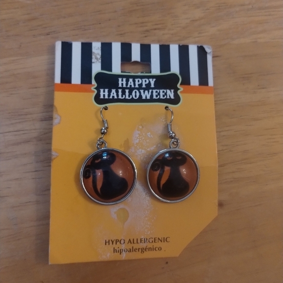 Jewelry - New Halloween Black Cat Dangling Earrings